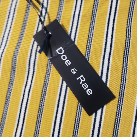 Doe & Rae Ribbed Knit Tunic Women's Medium Yellow Striped Keyhole Neck Pullover - Picture 11 of 11